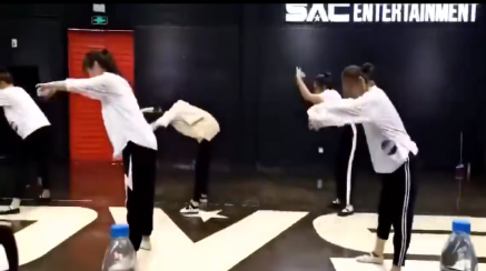 SAC中学部艺能训练