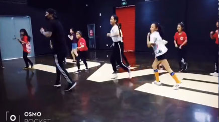 SAC少年部女团舞能训练